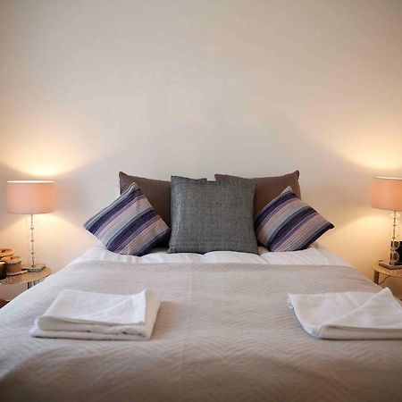 Beautiful One Bedroom Apartment Walking Distance To Paddington And Hyde Park Лондон Экстерьер фото
