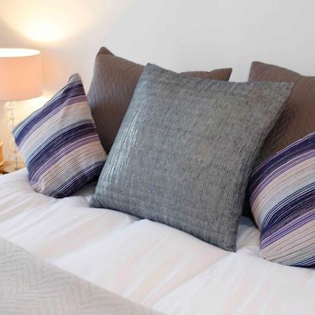 Beautiful One Bedroom Apartment Walking Distance To Paddington And Hyde Park Лондон Экстерьер фото